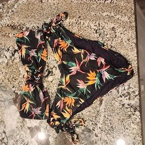 Plus Bikini Curvy Beach